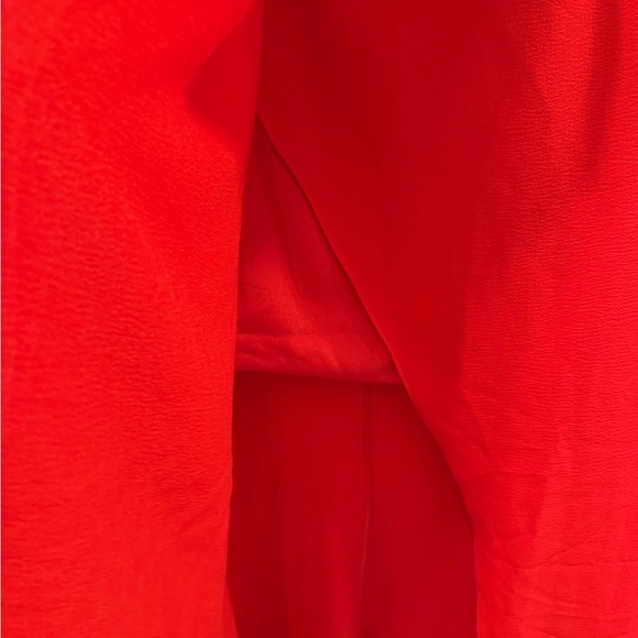 New Dress The Population Kai Strapless gown in Color Rouge - Picture 3 of 10